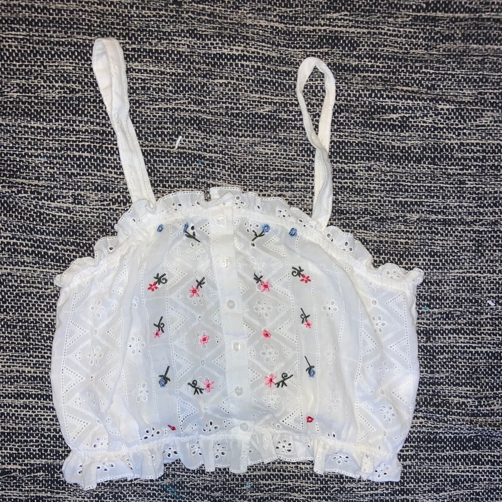 Cropped floral top